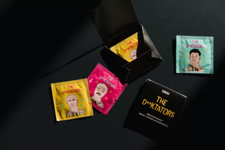 Kondomer fra SAIHs kampanje The D**ktators